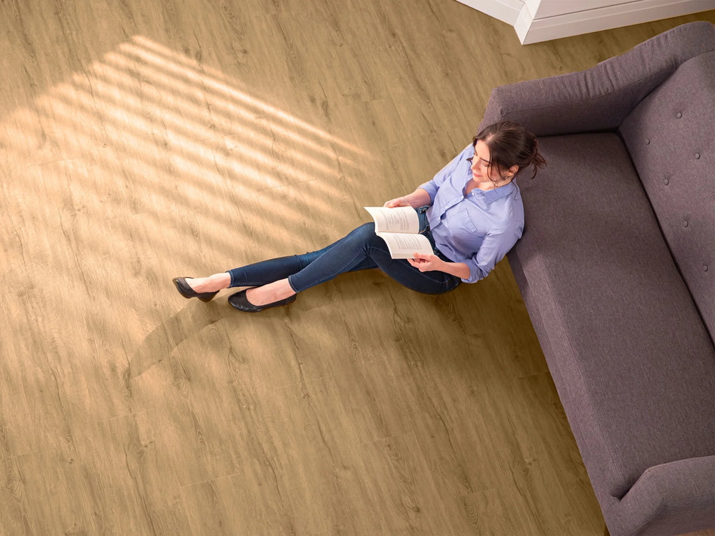 Natural Oak 5MM LVP Flooring 400 Sq ft I68084