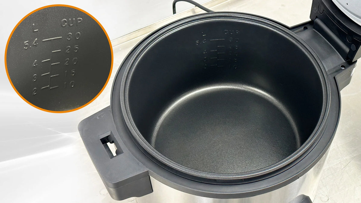 30 Cup Stainless Steel Commercial Rice Cooker and Warmer Q855330
