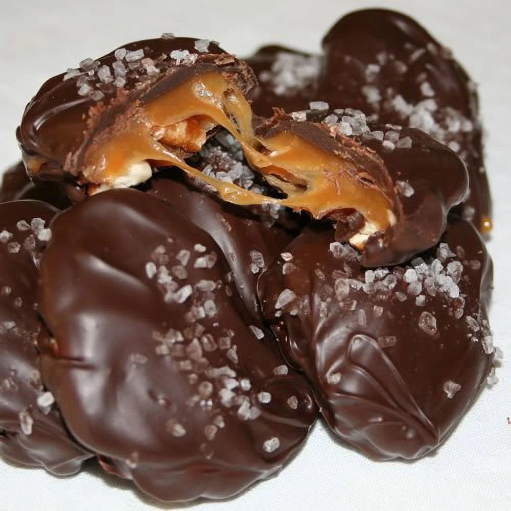 Dark Chocolate Pecan Caramel Clusters With Sea Salt Gift Bag N5884